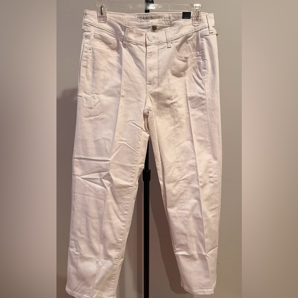 Torrid White Tapered Pants